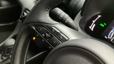 Toyota Yaris 1.5 Hybrid Design 5dr CVT Hybrid Hatchback